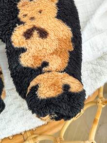 SHEIN 新生儿男女宝宝可爱毛绒卡通图案连帽连体衣，秋冬季 - 黑色 - 查看 3