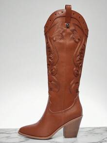 Solezae 女式迷人西式尖头粗跟刺绣及膝靴，内有拉链 - 駝色 - 查看 6