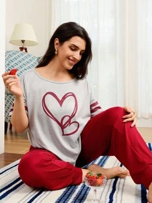 Conjunto de pijama de talla grande con top de manga corta con estampado de carta de amor a rayas de color contrastante y pantalones - Gris Claro - Ver 4