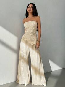 SHEIN PETITE 女士两件套花卉刺绣网眼不对称下摆短款上衣和裤子，时尚全白派对装 - 米色 - 查看 3