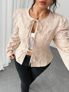 Elenzga Chaqueta versátil de cuello redondo con diseño de lazo texturizado, manga larga, cintura con lazo y pliegues delanteros, ideal para el otoño temprano, talla grande