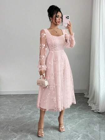 Rafferiza 优雅蕾丝提花连衣裙