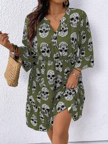 SHEIN LUNE Plus Size Women Leopard & Skull Print V-Neck Flare Sleeve Casual Dress