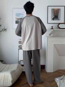 DAZY Men's Letter & Graphic Print Patchwork Contrast Color Soft Fabric Pajama Set, Autumn/Winter - Grey - View 2