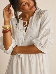 Freevana 大码女式 V 领流苏绳和刺绣纹理 A 字形假日连衣裙，白色长裙，婚礼宾客服装，浪漫波西米亚海滩裙，女士毕业礼服，婚礼宾客礼服，女士夏季波西米亚风女装，女士早午餐服装，女士机场服装，海滩度假服装，城市休闲服装，假日服装，女士白色连衣裙，女士迷你连衣裙，女士西部连衣裙，女士连衣裙，女士连衣裙，派对女士复活节连衣裙，白色连衣裙优雅 - 白色 - 查看 4