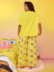 SpongeBob SquarePants | SHEIN Plus Size Cartoon Graphic Drop Shoulder Oversize Top & Pants Pajama Set