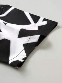 Manfinity Homme Camisa de manga corta con estampado todo sobre estilo casual de vacaciones para hombre, verano - Blanco y Negro - Ver 5