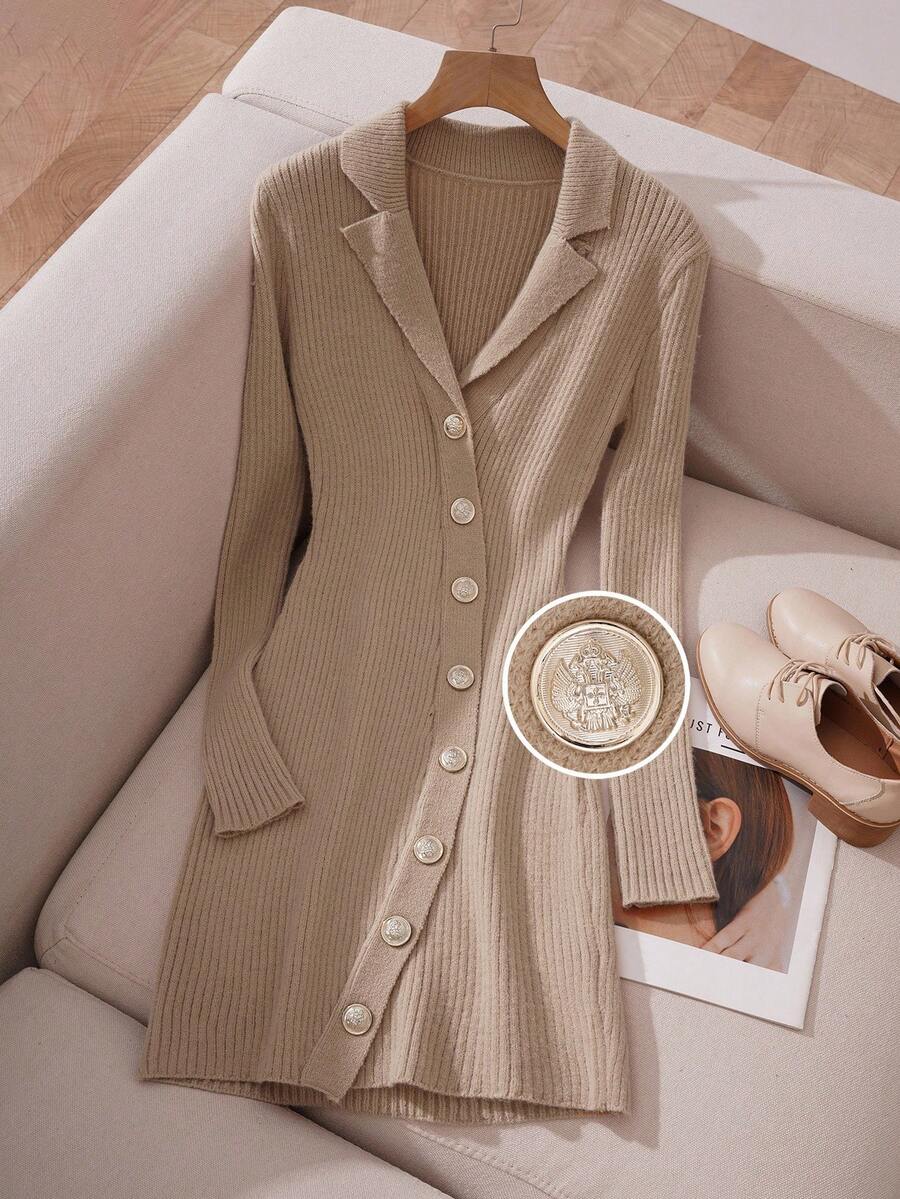 Franclia 秋冬新款纯色百搭V领金扣开衫，修身长袖针织修身连衣裙，优雅精致简约时尚日常通勤性感商务弹力罗纹领毛衣连衣裙 - 杏色 - 查看 1