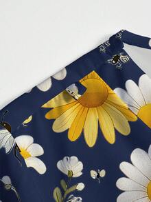 PopScrub Plus Size Scrub Uniform Top, Summer Cute Wild Flower & Bee Print Blouse, Fresh Pocket Shirt, V-Neck Short Sleeve Shirt For Women Wear, Halloween