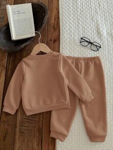 SHEIN Happikins ModeFlare Wear Baby Girl Cute Minimalistic Love English Text Knitted Soft Thick Hoodie Sweatshirt Outfit, Suitable For Autumn/Winter Fall - Khaki - View 2