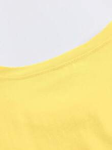 EMERY ROSE Plus Size Salty With Umbrella Graphic Tee - Vintage Style Summer Beachwear For Women, Perfect For Vacation And Everyday Wear, Ed T-Shirt - Yellow - View 4