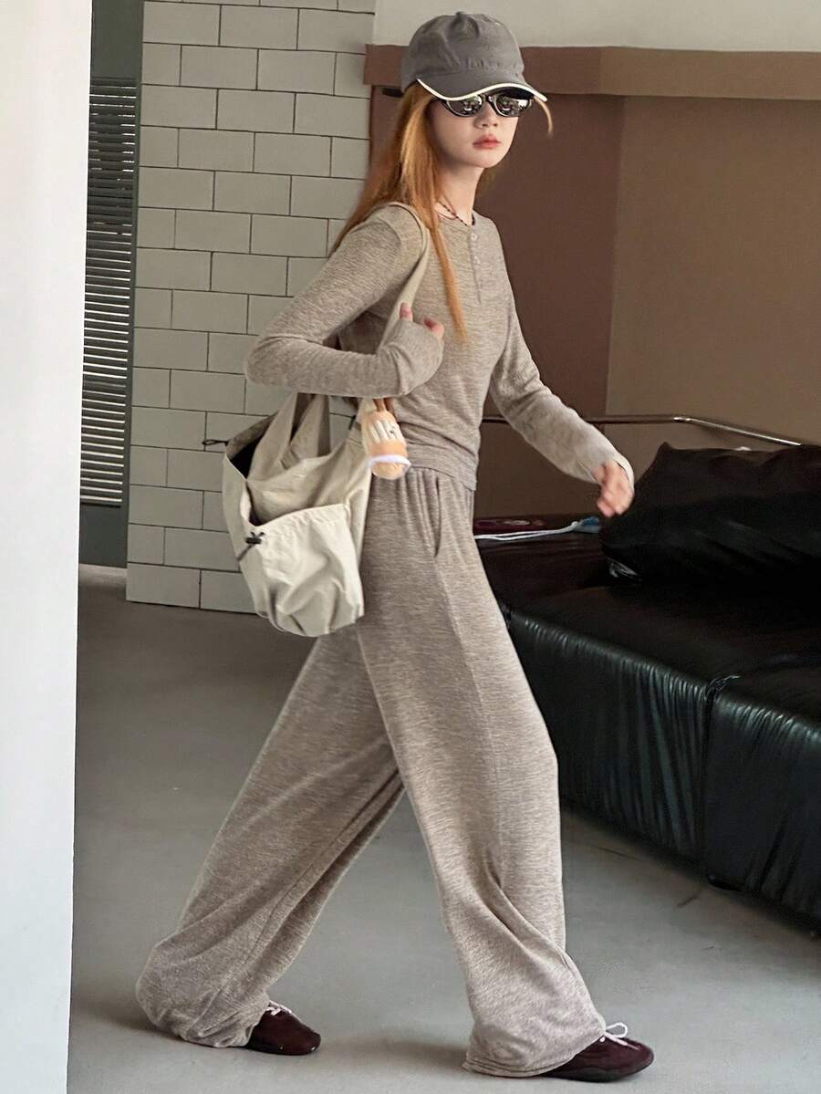 DAZY 2 件套青少年女孩休闲直筒裤和 T 恤套装，舒适简约，秋季 - 灰色 - 查看 1