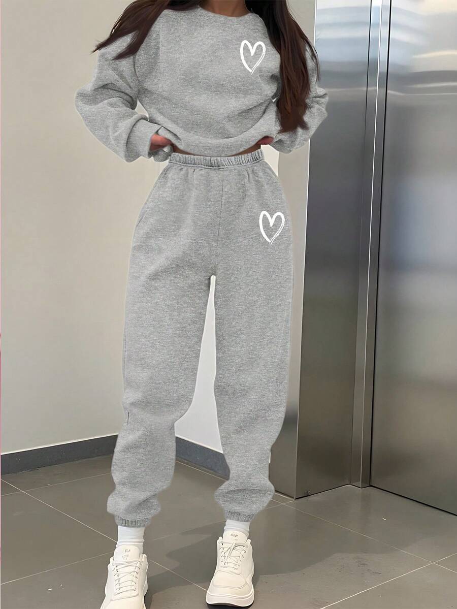 SHEIN Leap Crew 简约心形图案基本款运动服，少女休闲简约圆领长袖厚款运动衫和裤子两件套，适合秋冬季 - 灰色 - 查看 1