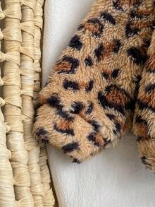 SHEIN Neonata Giacca Spessa con Cappuccio, Colore Solido, Motivo a Cuore Soffice, Autunno/Inverno