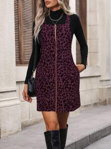 EMERY ROSE Gaun Kasual Wanita Motif Leopard Musim Gugur dengan Resleting, Kerah, dan Saku, Dilengkapi Tali Bahu. - Burgundy - View 3