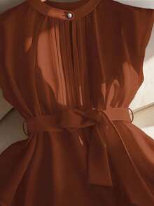 GlowEve CURVE Elegant Summer Vacation Shirts For Plus-Size Ladies - Coffee Brown - View 4