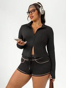 SHEIN Sports Chaqueta deportiva versátil y de moda para mujer de talla grande para correr y hacer ejercicio al aire libre - Negro - Ver 3