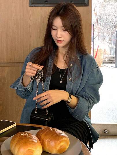 DAZY Áo sơ mi denim cổ bẻ tay dài rộng rãi thời trang