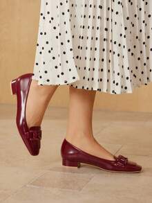 MOTF PREMIUM 女士简约商务链条装饰低跟粗跟鞋 - 酒紅色 - 查看 7