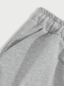 RueChic Men 2pcs Pack Cargo Pockets Drawstring Waist Regular Shorts - Black and White - View 6