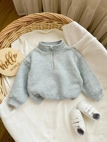 SHEIN 女婴可爱休闲简约基础款抓绒半拉链高领碎花灰色毛衣，适合亲子装、母女装、生日派对、晚宴、演出、婚礼、洗礼、开幕式等场合，日常穿着舒适，旅行休闲，秋冬季节穿着舒适，复古亲子装搭配，秋季必备。 - 灰色 - 查看 6