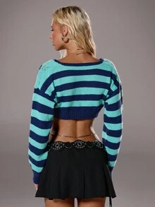 TRNVIE 1 Áo khoác cardigan cổ chữ V cho nữ, màu xanh lam, họa tiết sọc tương phản thanh lịch, thiết kế nút hoa hồng, dệt kim ngắn, thường ngày, thời trang thu đông - Màu xanh lam - Xem 2