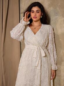 Roveilla Plus Size Autumn/Winter Cutout Floral Ruffle Sleeve Elegant Dress - Apricot - View 5