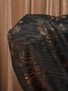 Amorya Elegancka damska asymetryczna bluzka z szyfonu z długim rękawem i kwiatowym nadrukiem, z falbanką, idealna na spotkania i wiele okazji, jesień