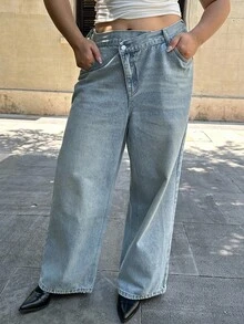 Dazy Plus Jeans rectos de pierna larga con diseño de solapa en ángulo y lavado claro, para todas las estaciones - Lavado ligero - Ver 10