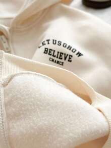 Genkimix Kids 女童针织保暖内衬休闲前拉链连帽衫，带英文字母印花，时尚日常、返校、百搭场合皆宜 - 杏色 - 查看 2