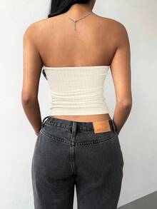 SHEIN BASICS Lässig einfarbiges gestricktes figurbetontes Tube-Top für Frauen