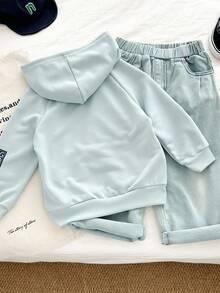 Genkimix Kids Ensemble de 2 pièces pour la rentrée scolaire pour garçons de 4 à 7 ans : Top imprimé de lettres et jean en denim - Bleu azur - Voir 2