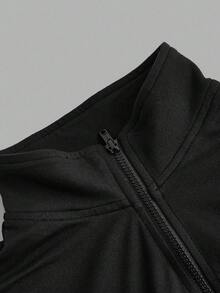 SHEIN EZwear 2 件白色和黑色马标志图案针织拉链长袖 T 恤，适合秋冬季分层、休闲和运动，适合返校 - 彩色 - 查看 7