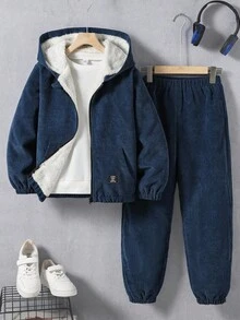 Conjunto informal de niño preadolescente con estilo universitario, sudadera con capucha de pana y forro polar, adecuado para otoño/invierno, uso escolar y al aire libre