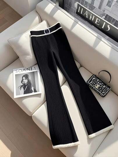 Franclia 秋冬时尚高腰黑白毛绒腰带配水钻金属配件喇叭裤脚黑色紧身裤，修身百搭打底裤，女士秋季百搭单品，柔软保暖面料，适合秋季穿着，万圣节、圣诞节等节日也适用，黑色打底裤，纯色打底裤，喇叭裤，适合大学校园穿着。