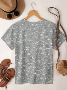 SHEIN Essnce Camiseta de manga corta con cuello redondo informal con estampado gráfico de arte de línea de rostro abstracto para mujer, primavera y verano - Multicolor - Ver 2