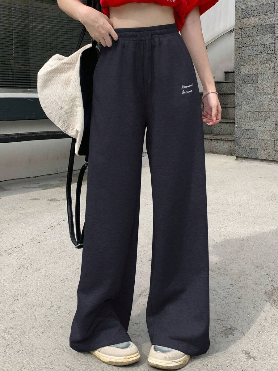 DAZY Women's Contrast Color Letter Print Drawstring Design Pants - Navy Blue - View 1