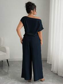 Elenzga Femei Plus Size Casual Culoare Solidă Țesute Oblique Umăr Plisat Talie Asimetrică Tiv Mânecă Scurt Pantaloni Drepți Set 2 Piese - Albastru regal - Vizualizare 2