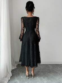 Rafferiza 优雅蕾丝提花连衣裙 - 黑色 - 查看 2