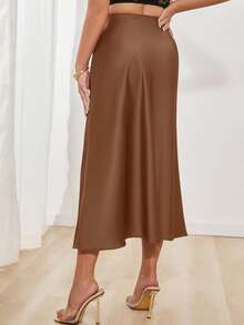 SHEIN PETITE 女士纯色美人鱼款长裙，缎面面料，优雅中长款，适合派对和日常穿着 - 鏽棕色 - 查看 2