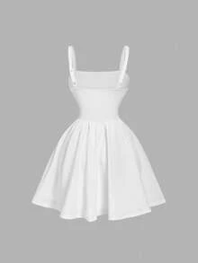 SHEIN MOD 腰部收紧吊带背心连衣裙搭配撞色饰边短夹克 - 黑與白 - 查看 5