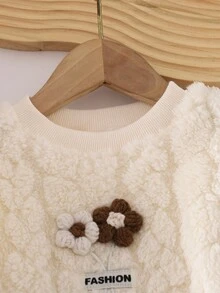 SHEIN Playful Pals 女婴碎花长袖上衣和心形毛绒牛仔裤套装，秋冬 - 白色 - 查看 6