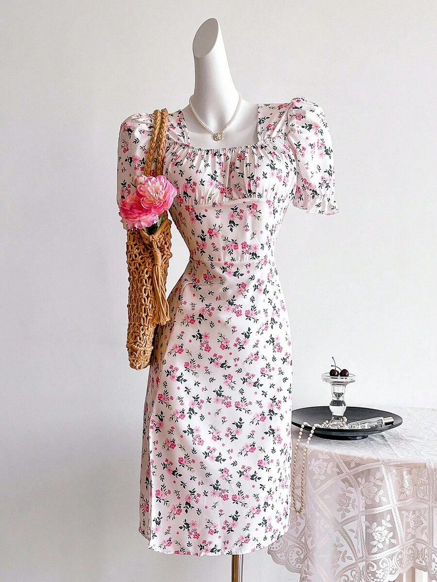 Sweetra Young 適合少女度假穿搭的小花束口袋泡泡袖裙