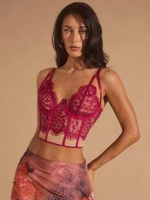 Zolique Sexy Fitted Cropped Lace Camisole Top With Underwire For Women