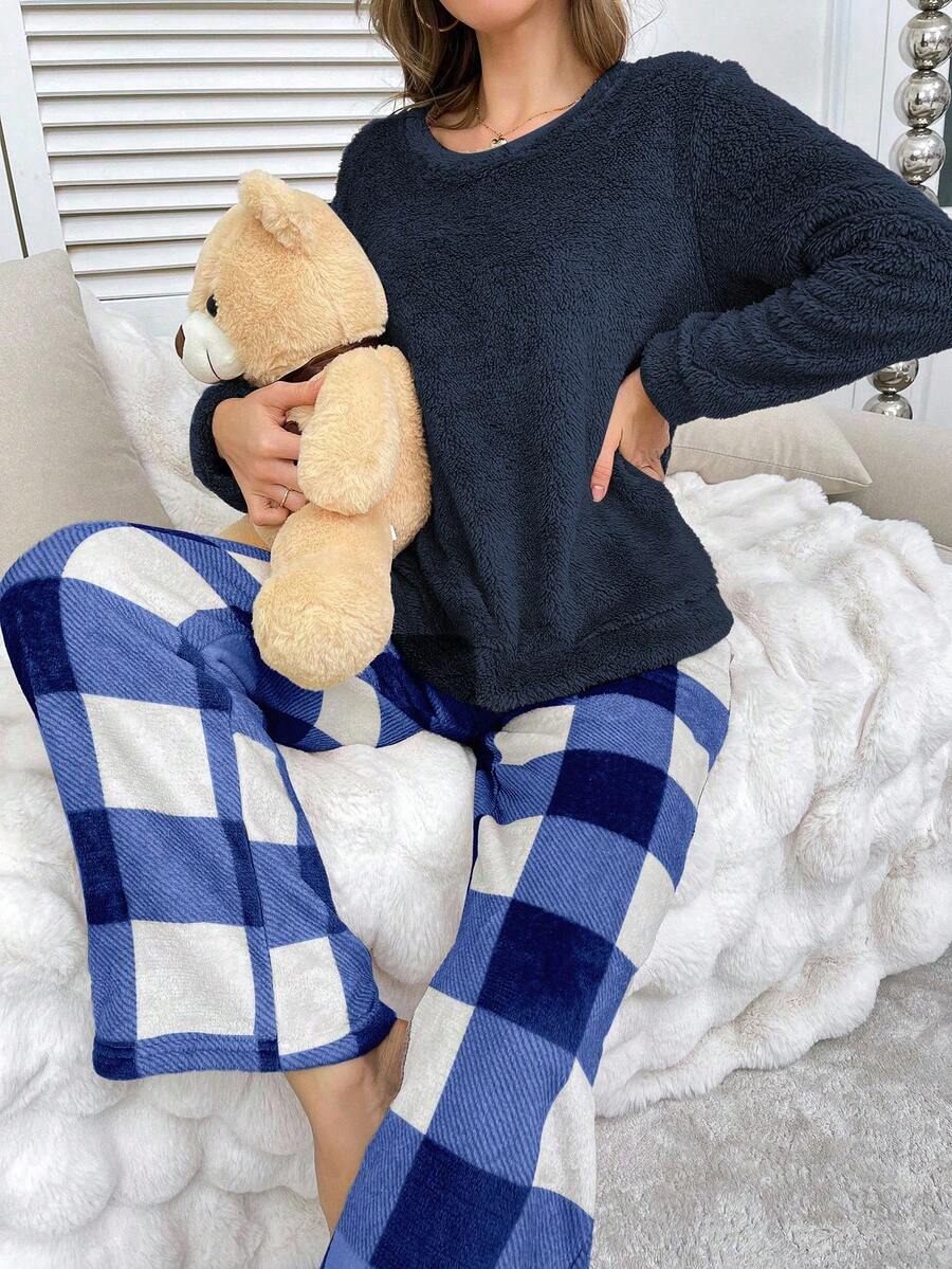 SHEIN 女士纯色圆领长袖抓绒上衣和格子裤蓬松睡衣套装，舒适蓬松睡衣套装，秋冬服装，温暖舒适 - 藍色 - 查看 1