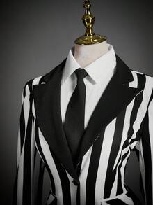 SHEIN ICON Blazer ajustado de mujer con estilo oscuro de rayas negras y blancas para otoño/invierno