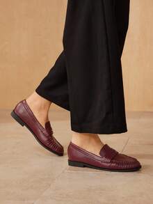 MOTF 女士 PU 皮革乐福鞋，复古英伦风格，时尚优雅，舒适一脚蹬平底鞋 - 酒紅色 - 查看 8