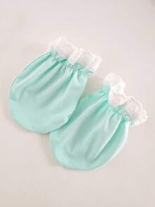 4pcs Newborn Baby Outfit Set - Cute Peter Pan Collar White Lace Romper, Hat, Swaddle Blanket, Mittens Fall Winter