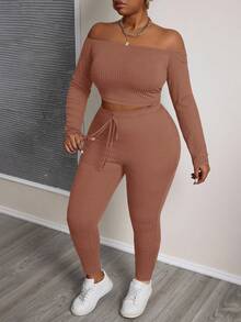 Slaydiva Conjunto de 2 piezas de top corto de hombros descubiertos y leggings ajustados de unicolor en talla grande, de tela acanalada con textura, casual y deportivo, para primavera/otoño - Marrón - Ver 3