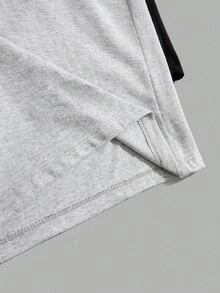 RueChic Men 2pcs Pack Printed Waist Regular Short - Multicolor - View 4